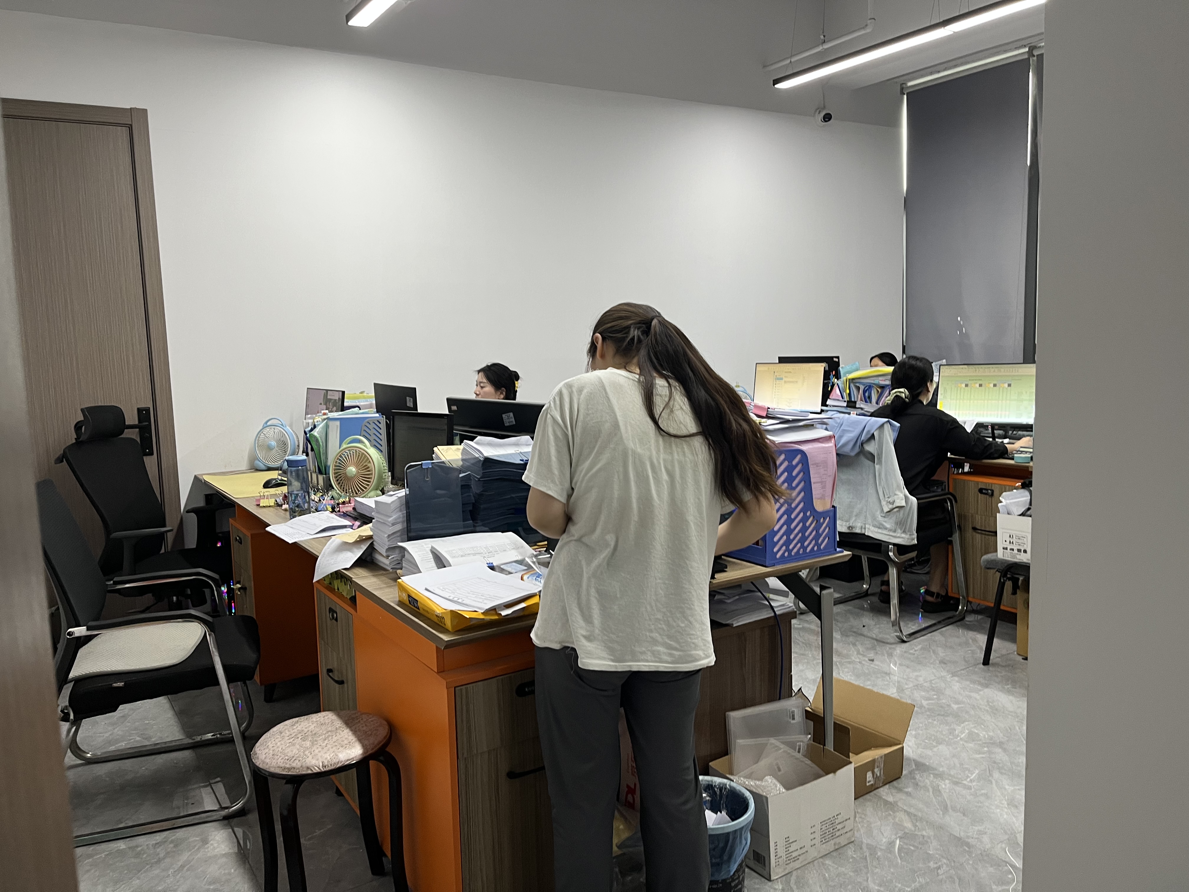 辰之易办公场景